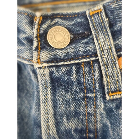 Levis 501 Original Button Fly Jeans Womens Sz 24x28 Medium Wash Cotton Denim - Picture 5 of 9